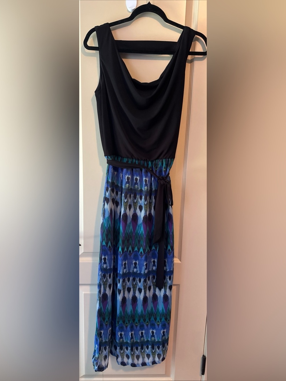 connected apparel Black & Blue Teal Patterned Waist-Tie Maxi Dress